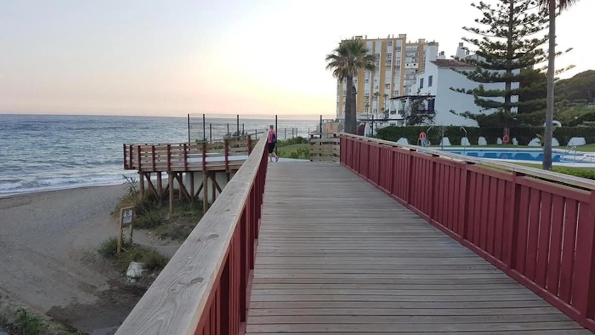 Bright Apartment In Mijas Costa With Shared Pool Cabopino
