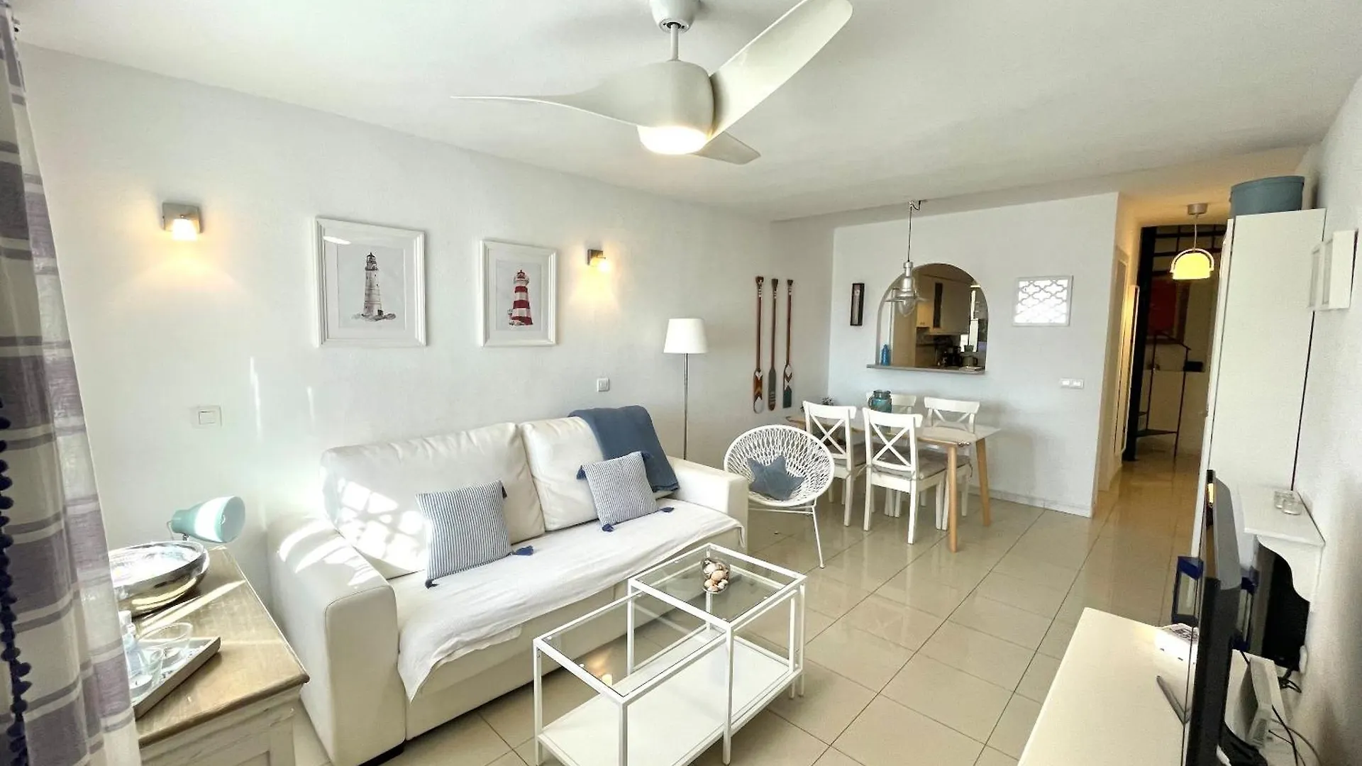 Bright Apartment In Mijas Costa With Shared Pool Cabopino