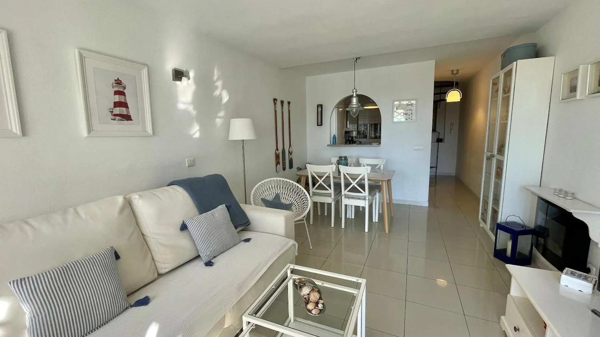 Bright Apartment In Mijas Costa With Shared Pool Cabopino